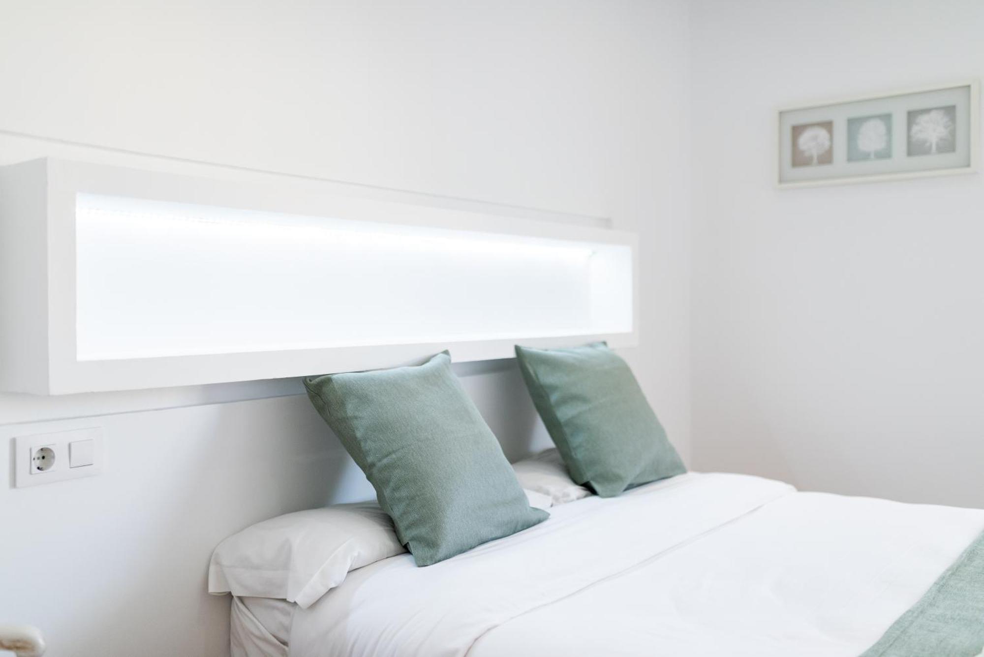 Tuguest Neptuno Apartment Granada Bagian luar foto
